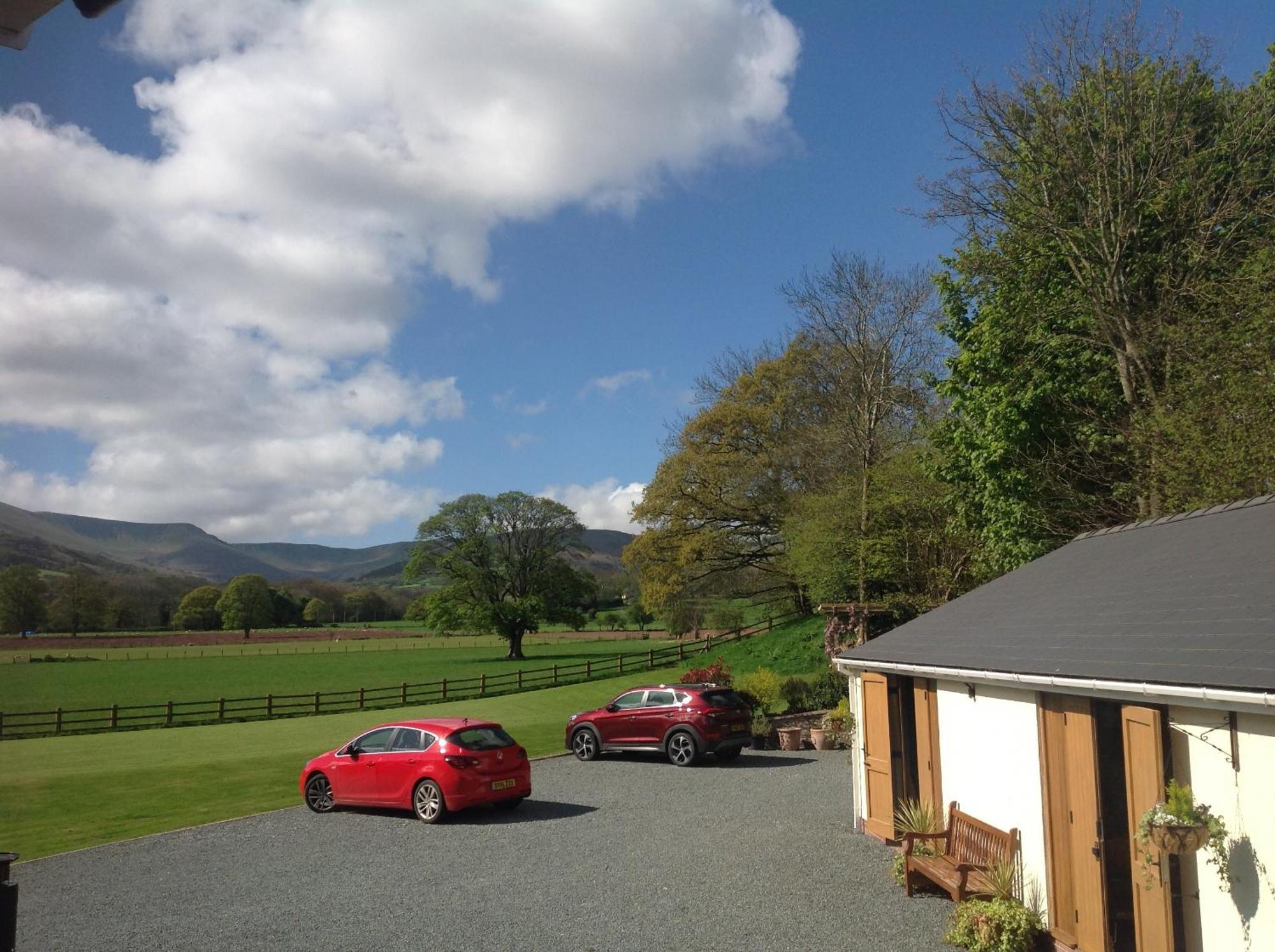 The Lodge Brecon B&B Exteriér fotografie
